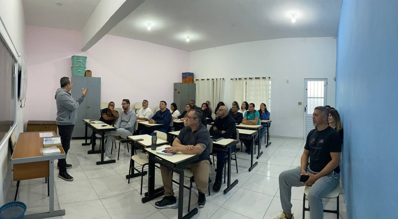 6ec35f4c-fdfb-4b7e-a05a-64990cbbb98b